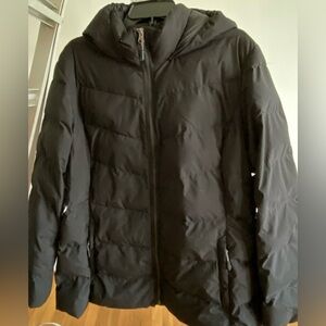 32 degrees winter jacket. XXL - fits like 16-18 plus or like 2X. Had 1 season.